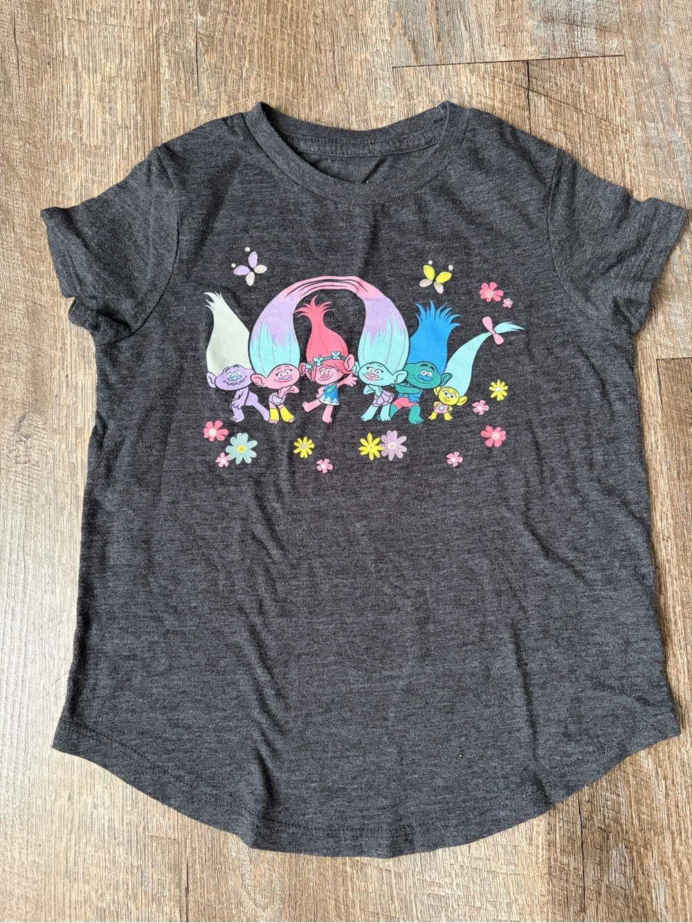 Trolls Graphic Shirt Size 6 - Picture 2 of 4